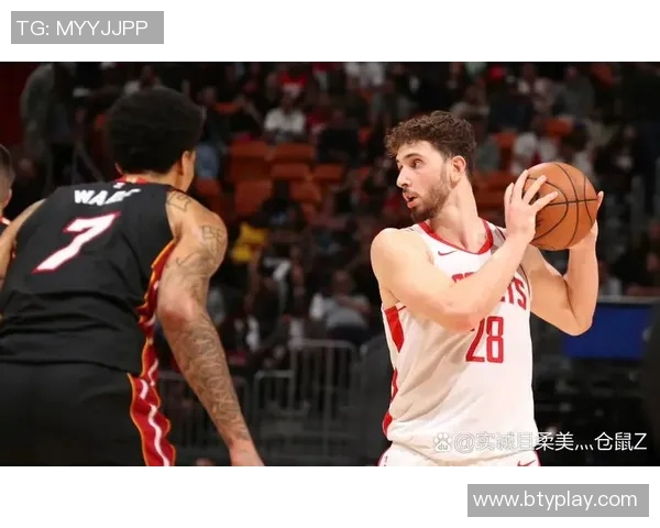 范弗里特谈对手防守策略称无人能挡申京的强大实力